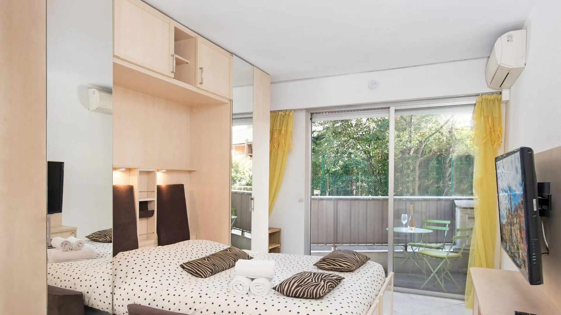 Cosy Studio - Residence Front De Mer - Menton