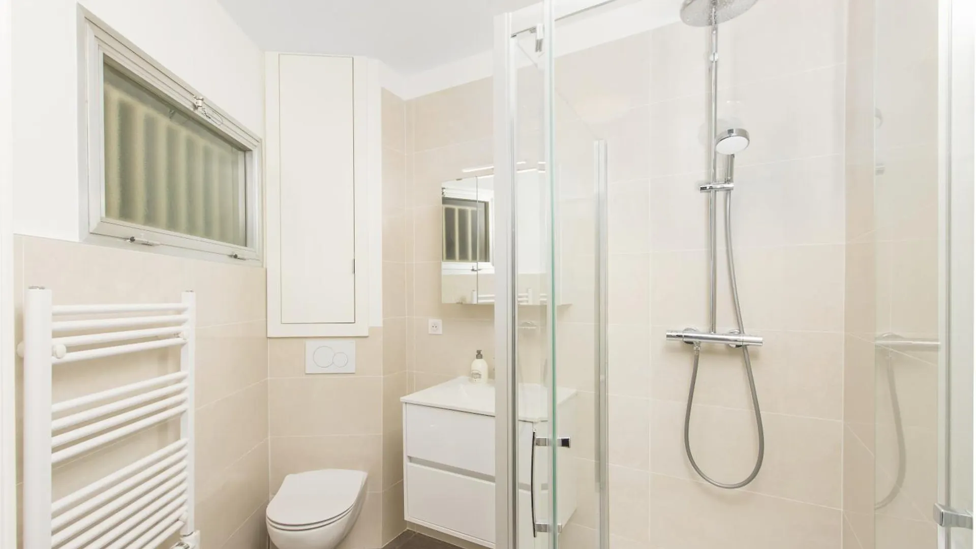 Cosy Studio - Residence Front De Mer - Menton Apartment